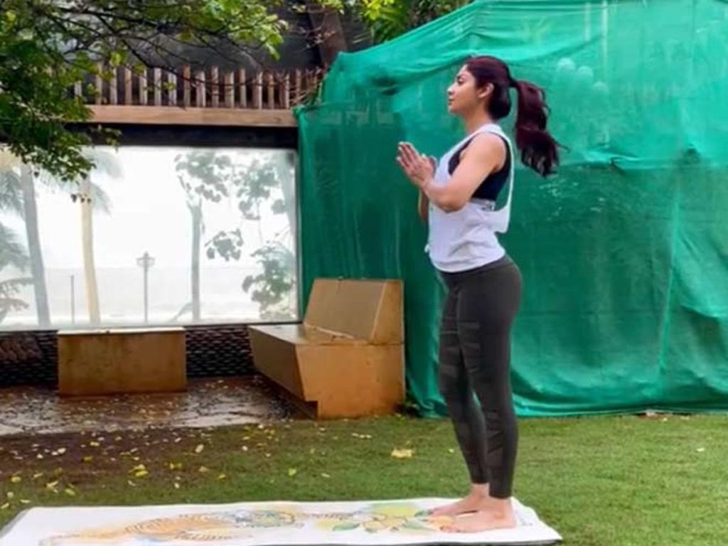 Utthan Pristhasana Shilpa Shetty Did Lizard Asana Many Times More Difficult Than Planks Exercise Will Make The Stomach Thinner
